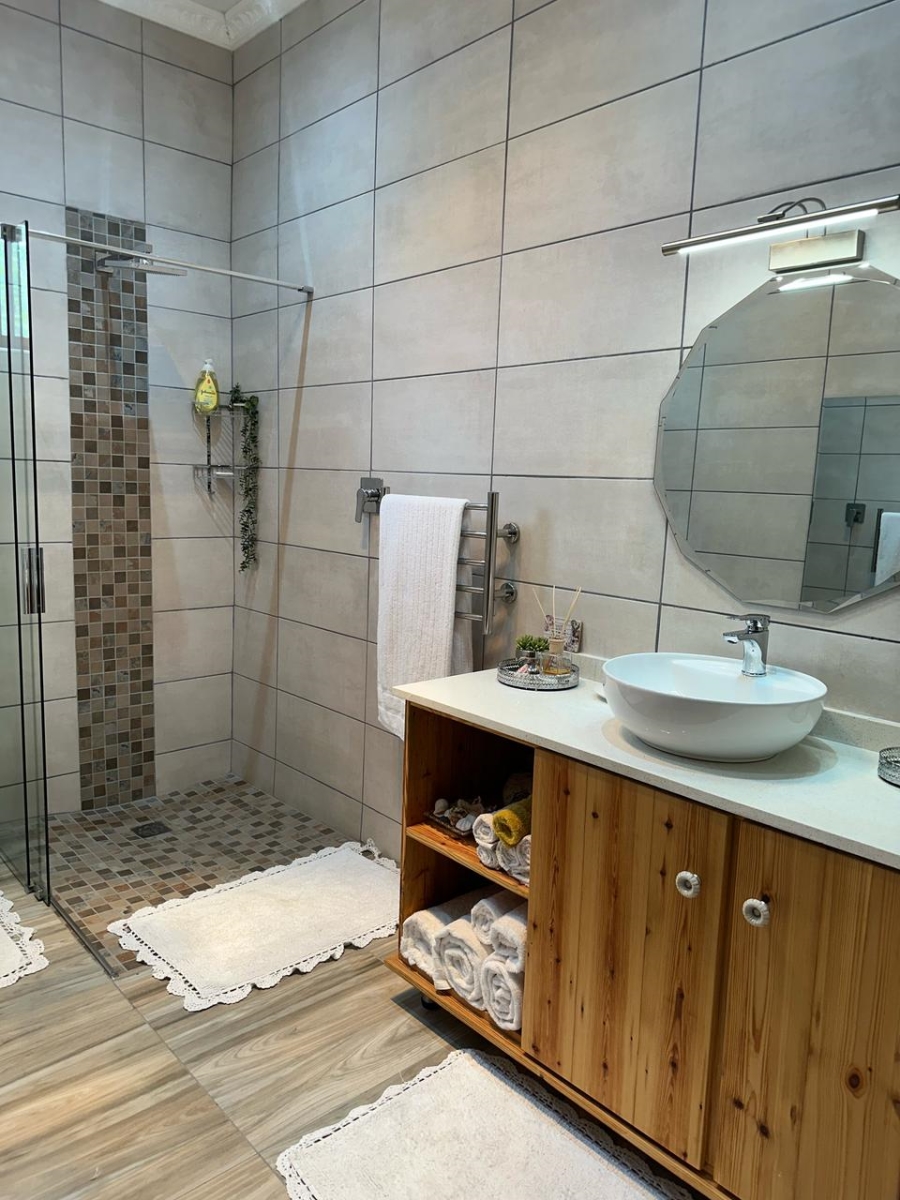 3 Bedroom Property for Sale in Porterville Western Cape